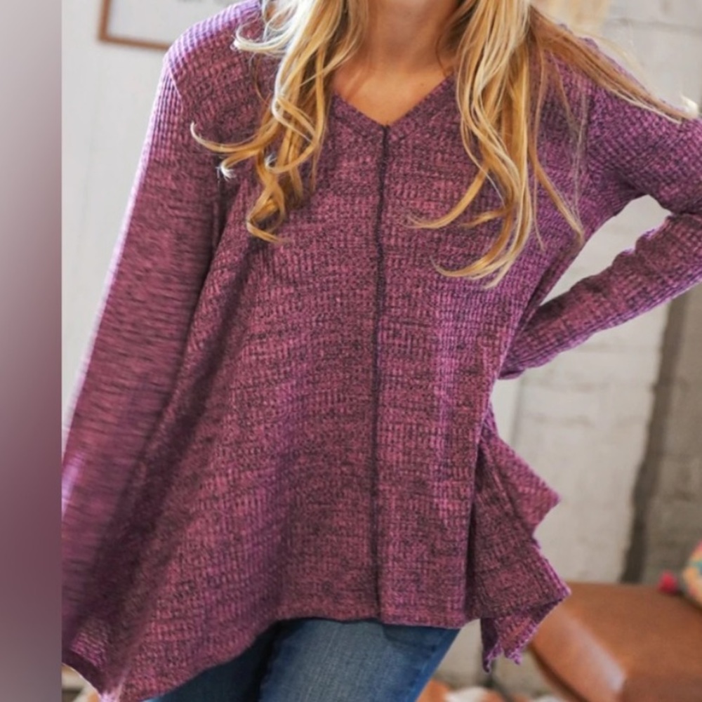 NWT Pink/Purple Shark Bite Hem Flowy Waffle Knit Top with Out Seam Stitching